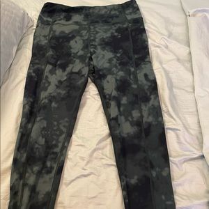 Victoria’s Secret leggings